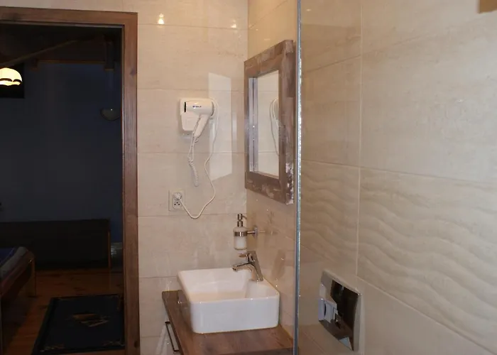 Gæstehus Agrogosia 3*